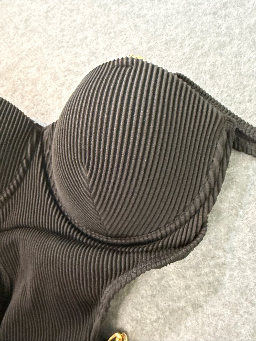 Black Cut Out Monkini Bathing Suit with gold chain accent size Med (4-6) NEW - Picture 3 of 5